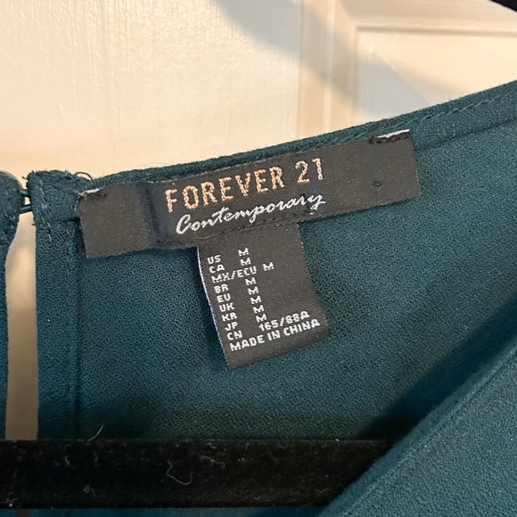 Green Blouse - Picture 5 of 10